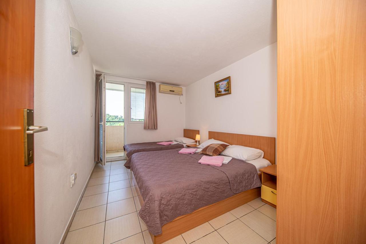 Apartment Knezevic Petrovac Zewnętrze zdjęcie