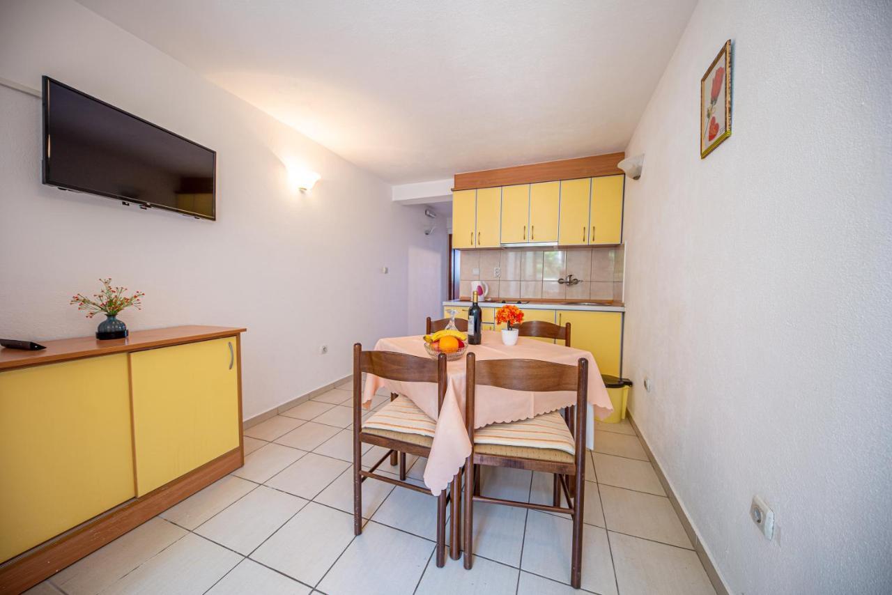 Apartment Knezevic Petrovac Zewnętrze zdjęcie
