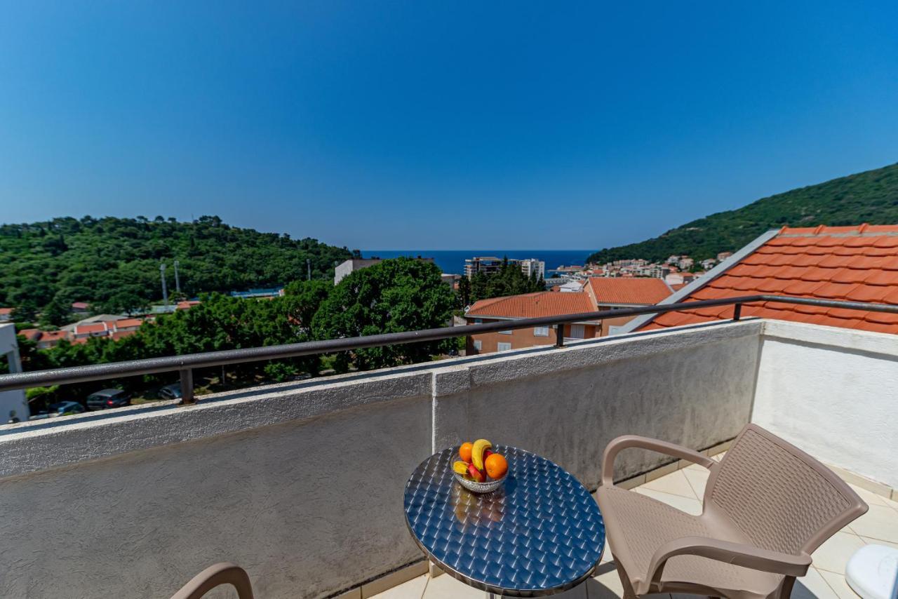 Apartment Knezevic Petrovac Zewnętrze zdjęcie