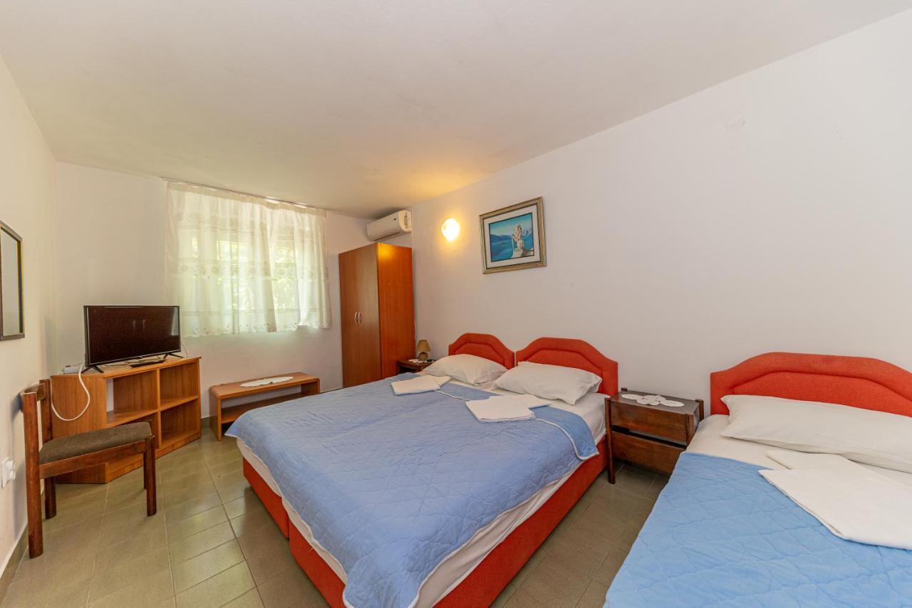 Apartment Knezevic Petrovac Zewnętrze zdjęcie