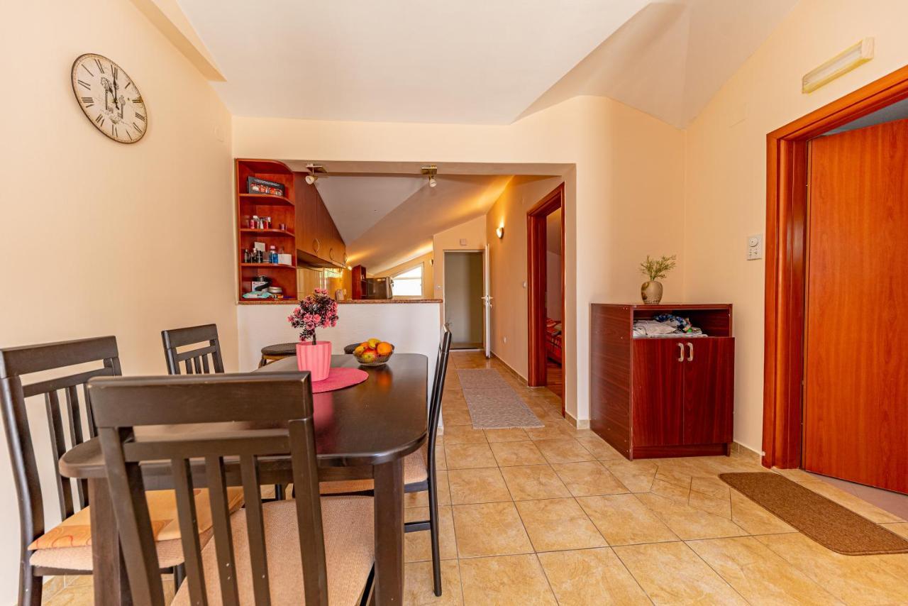 Apartment Knezevic Petrovac Zewnętrze zdjęcie