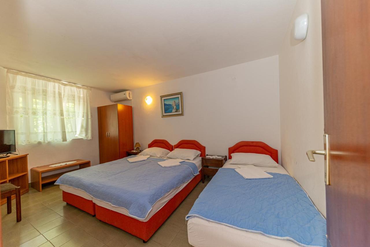 Apartment Knezevic Petrovac Zewnętrze zdjęcie
