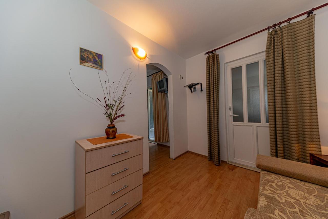 Apartment Knezevic Petrovac Zewnętrze zdjęcie
